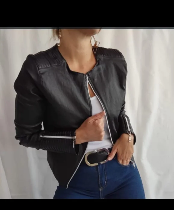 Campera Engomado Cuello Cadete