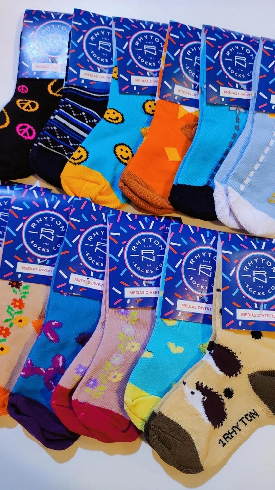 Medias de Niños (rhyton) - Imagen 3