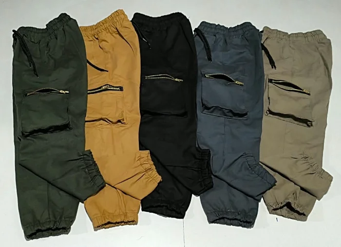Jogger Cargo Gabardina con Cierre