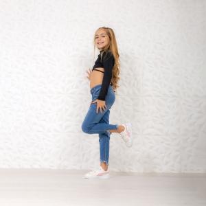 Zapatillas Cora Nena Ecocuero Durabilidad Estilo Corazones Doble Abrojo Calidad