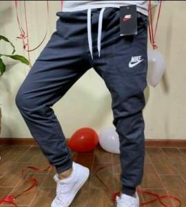 Jogging Frisado Nike Dé Hombre