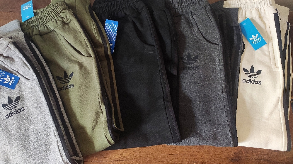 Jogger Rustico Logo Estampado - Imagen 2
