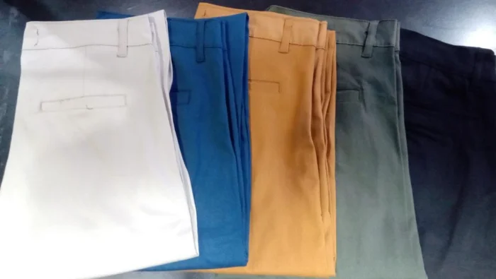 Pantalón Corte Chino Curva de Colores Surtidos