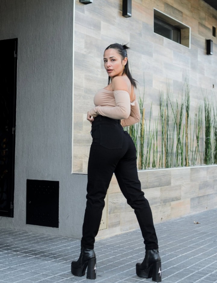 Jeans Mom Negro Dama - Imagen 2