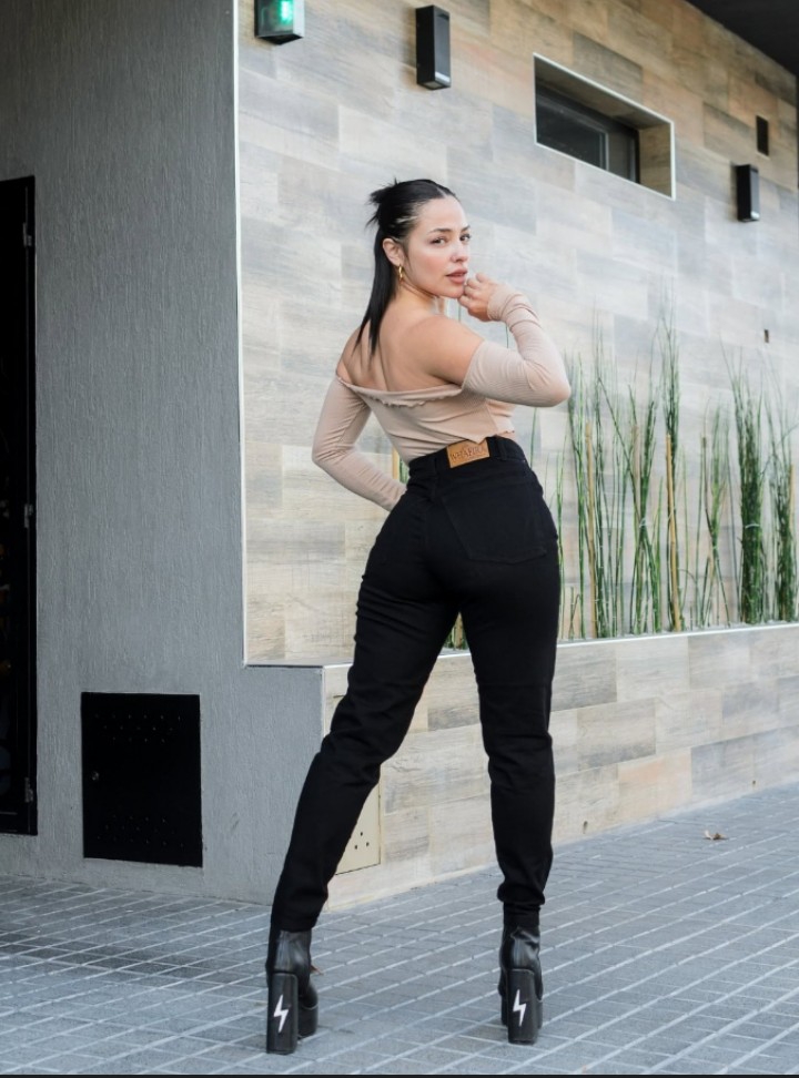 Jeans Mom Negro Dama - Imagen 3