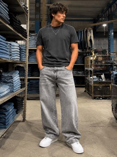 Jean Baggy Gris Claro Bigote Hombre