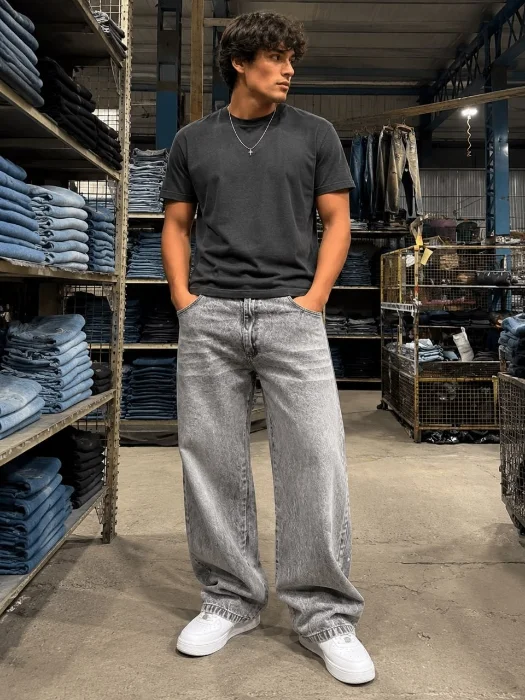 Jean Baggy Gris Claro Bigote Hombre