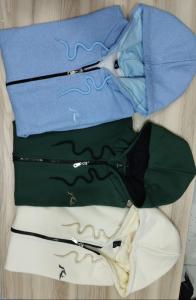 Campera Rusty Friza Peinada - Miniatura 2