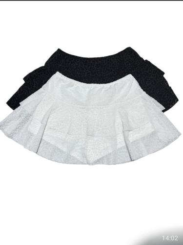 Short  Pollera de Tull  y Textura - Miniatura 3