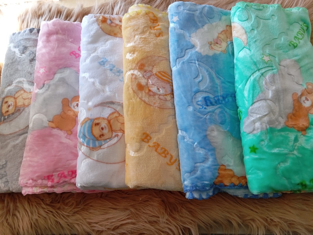 Mantitas de Bebé Estampadas Plush - Imagen 3