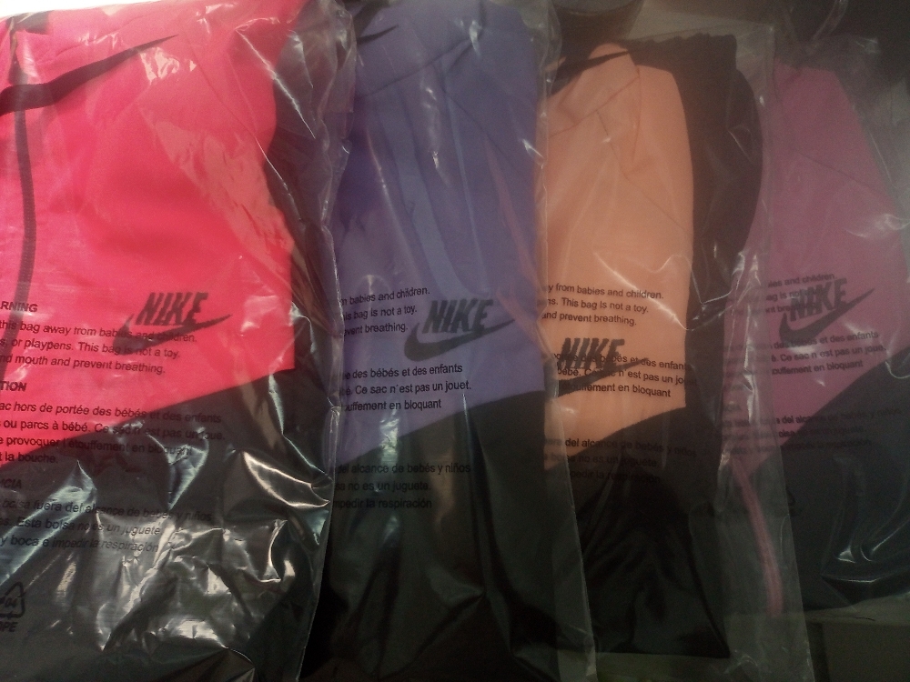 Campera Rompevientos Bordadas Nk Damas - Imagen 3