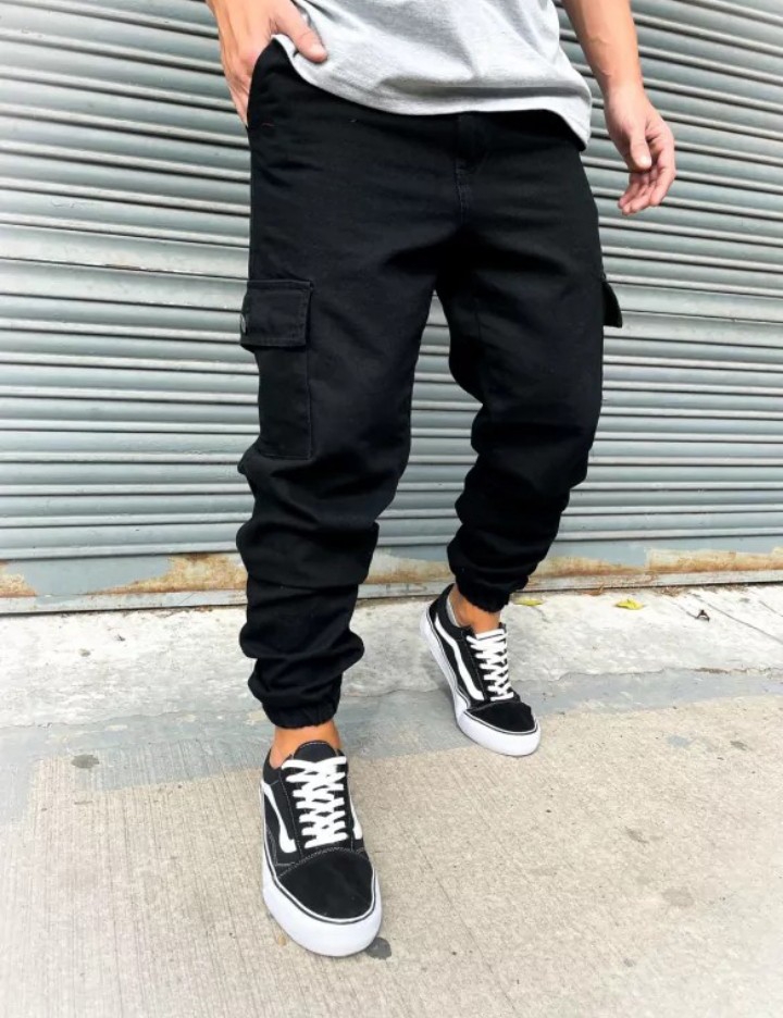 Jean Jogger Cargo Negro Hombre - Imagen 2