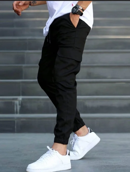 Jean Jogger Cargo Negro Hombre
