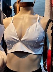 Top Cuerina Cruzado