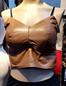 Top Cuerina