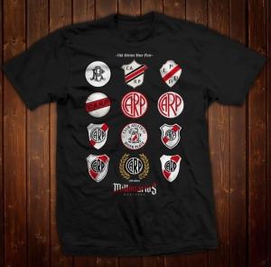 Remeras Escudos de Equipo de Futbol River,  Boca, Independiente  y Racing - Miniatura 2