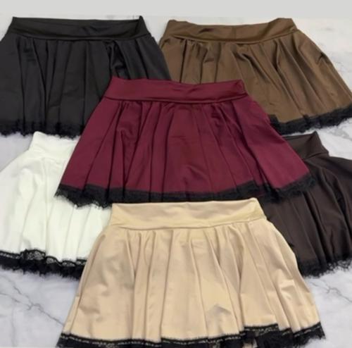 Short Pollera con Puntilla - Miniatura 3