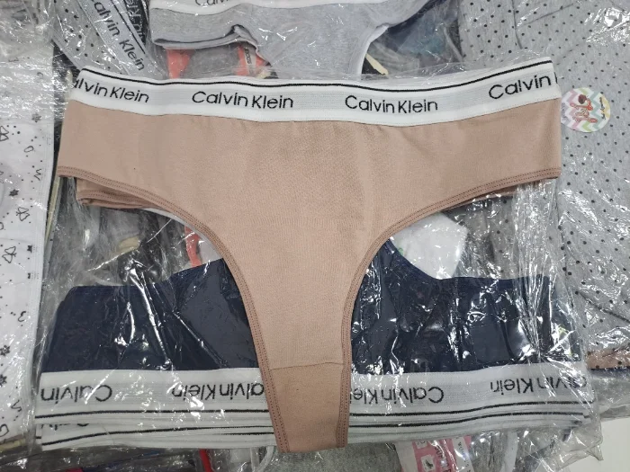 Calaless Calvin Especial