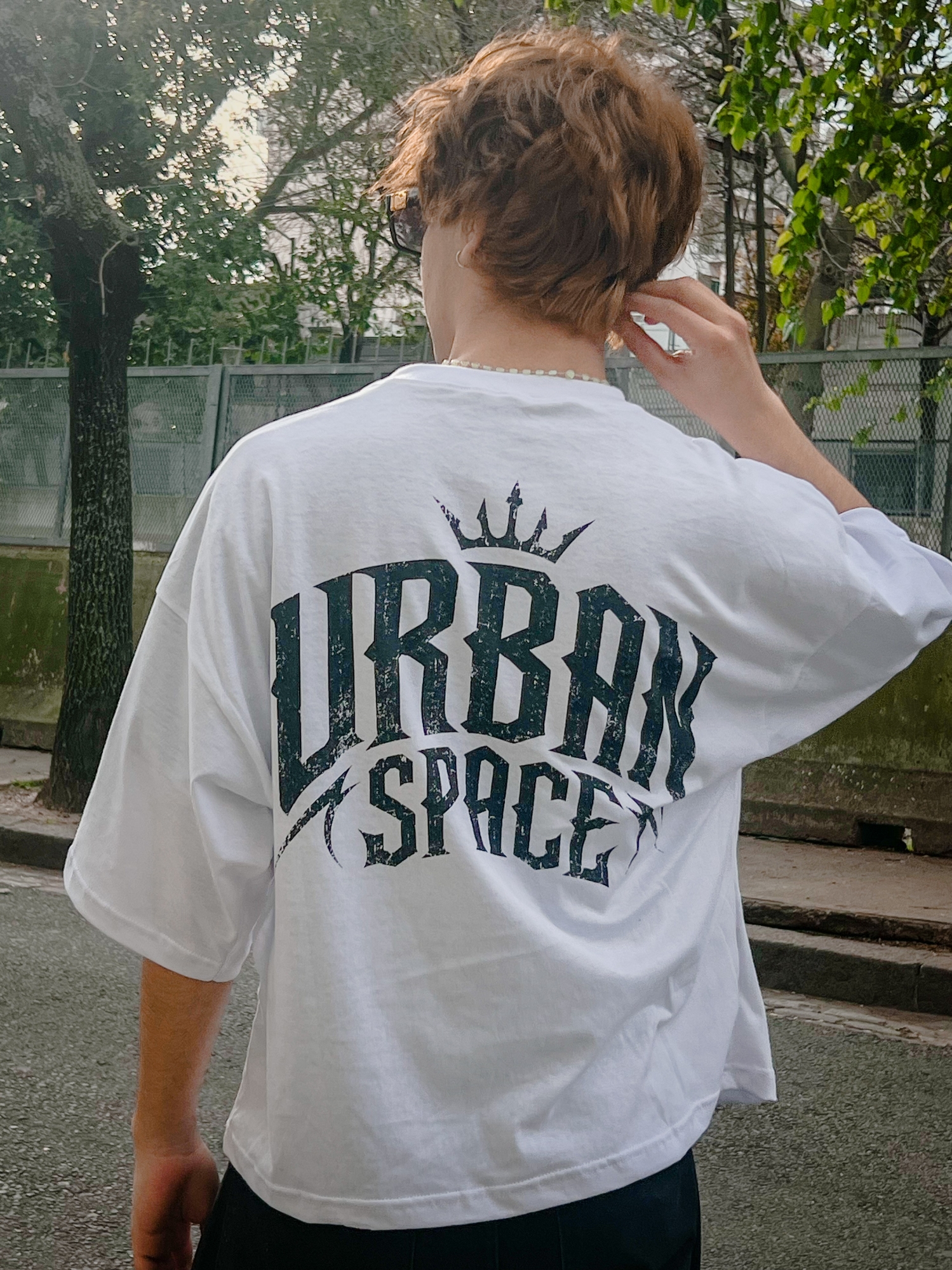 Boxy Fit con Strass - Imagen 2