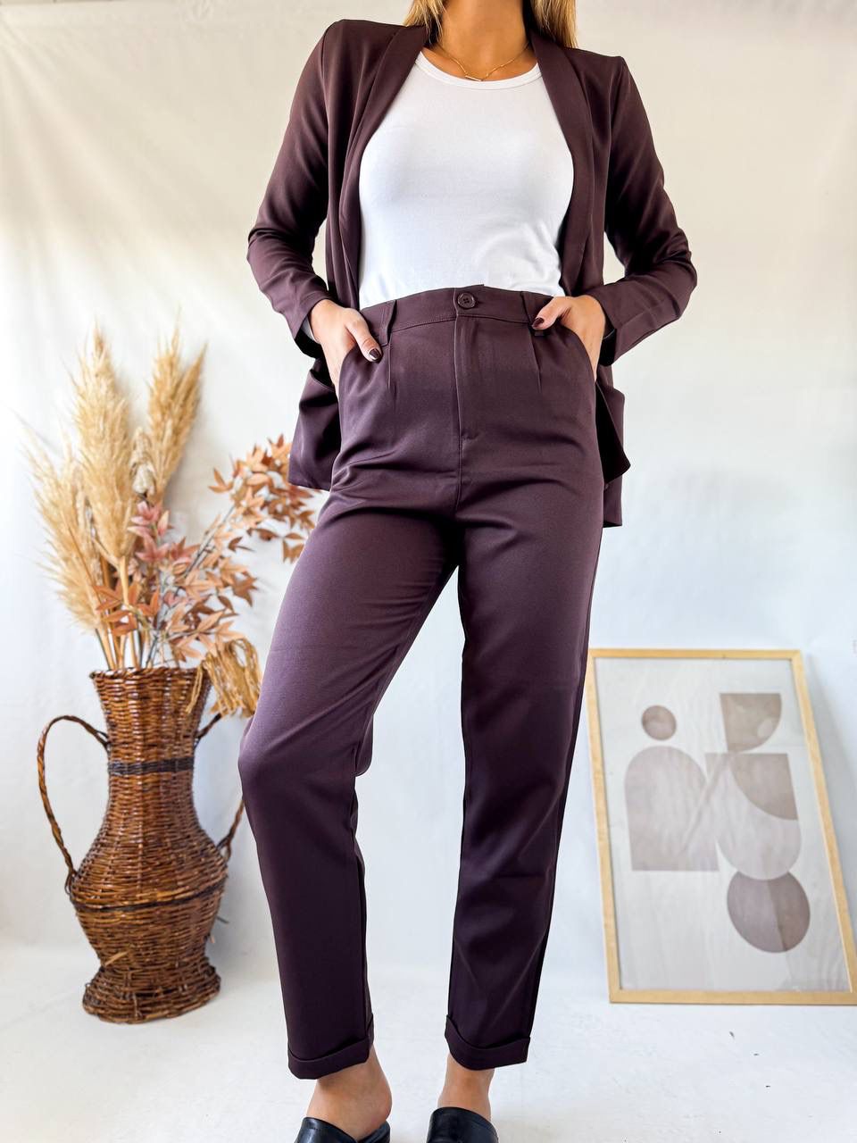 Conjunto Sastrero Pantalón y Blazer - WhatsApp%20Image%202026-04-07%20at%2011.49.16.jpeg