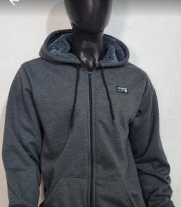Camperas con Piel de Hombre