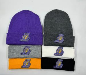 Gorros de Lana Lakers