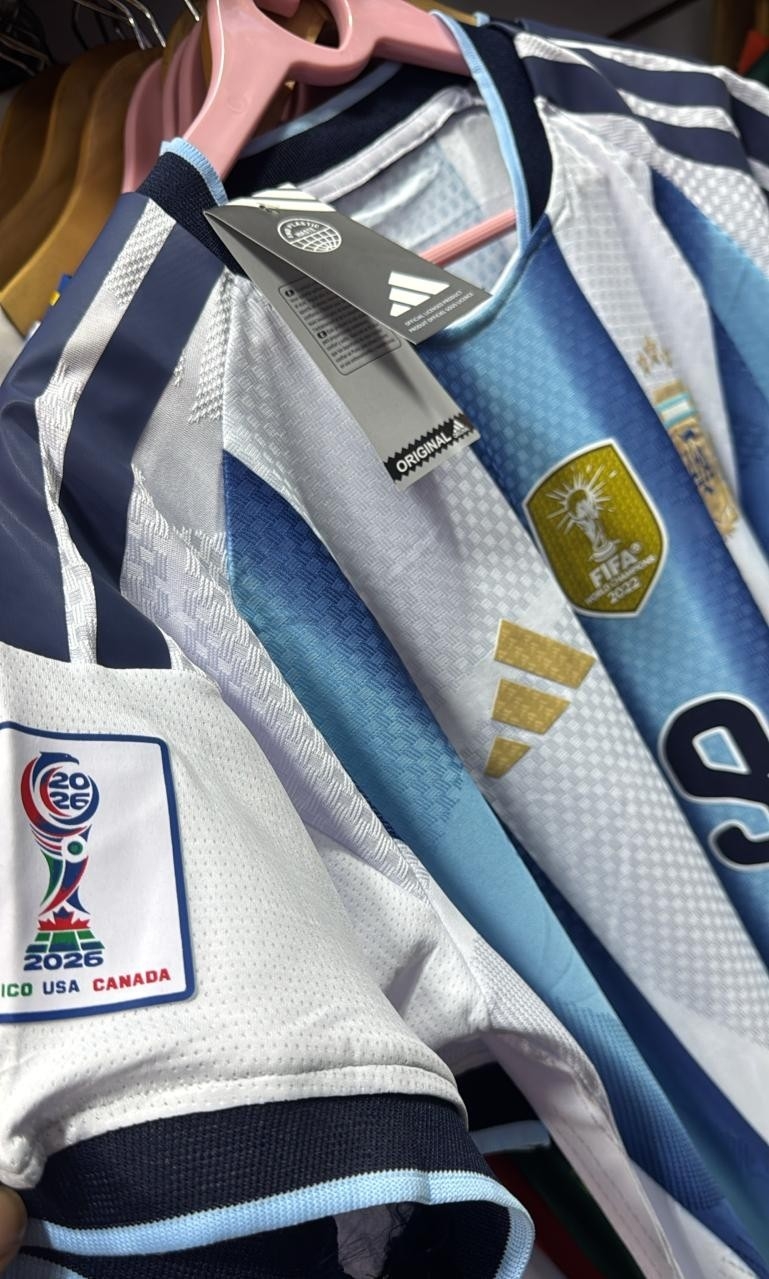 Camiseta Argentina(alternativas )termosellada Version Jugador Pack D 10 $ 32,000 C/u - Imagen 9