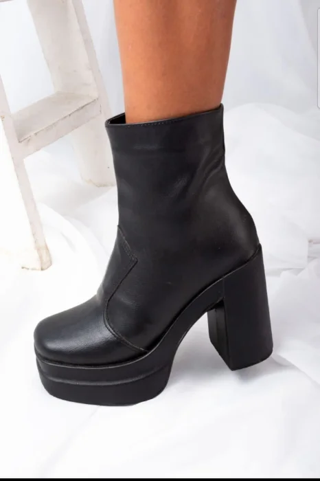 Botas Plataforma Caña Corta