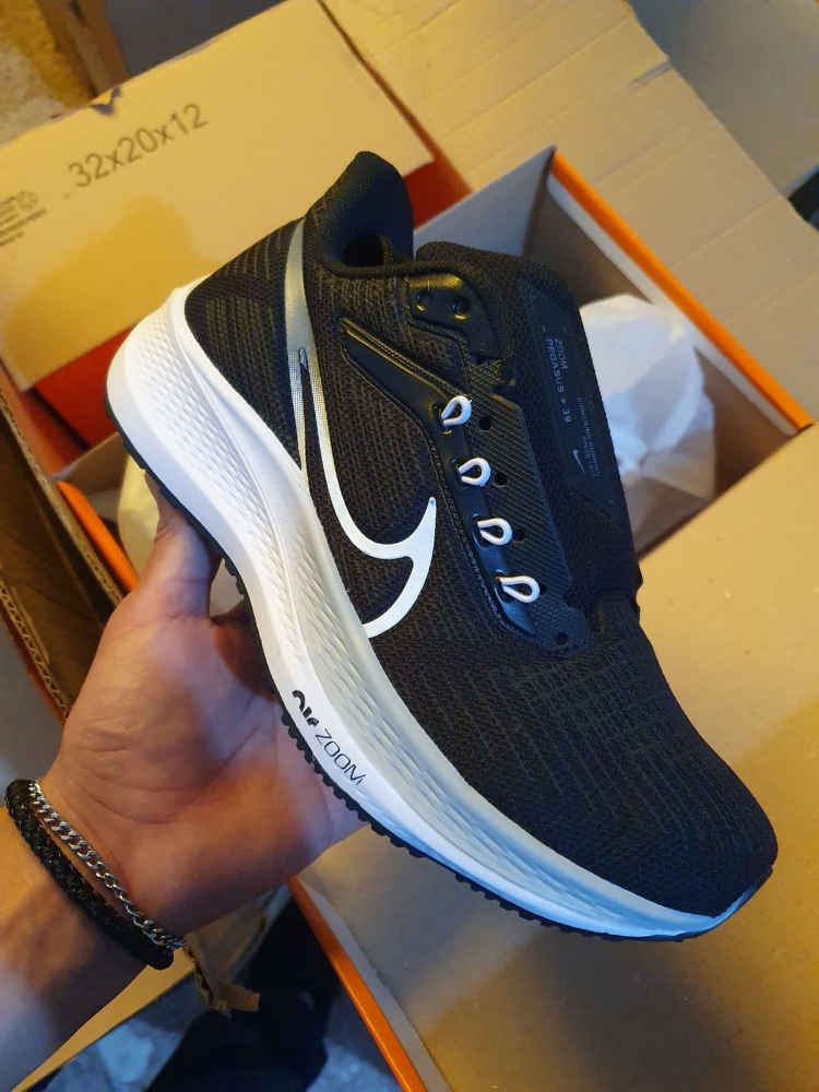 Nike Pegasus Premium Negro/blanco - Imagen 2