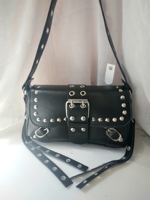 Cartera Mini Bag con Tachas