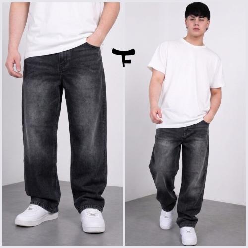 Baggy de Hombre Gris Localizado