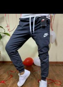Jogins Nike Frizado