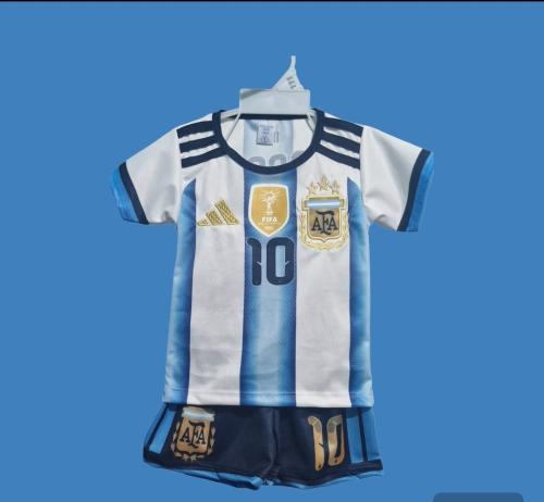 Conjuntos Futbol Bebe Bordados - Miniatura 2
