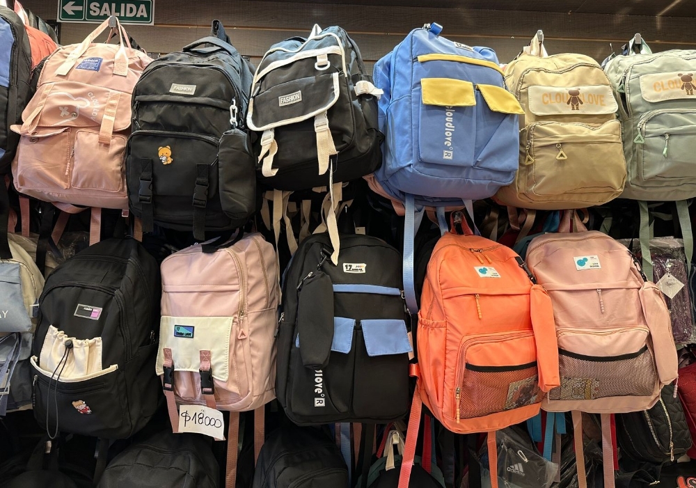 Oferta Mochilas Importadas Buena Calidad - Imagen 1