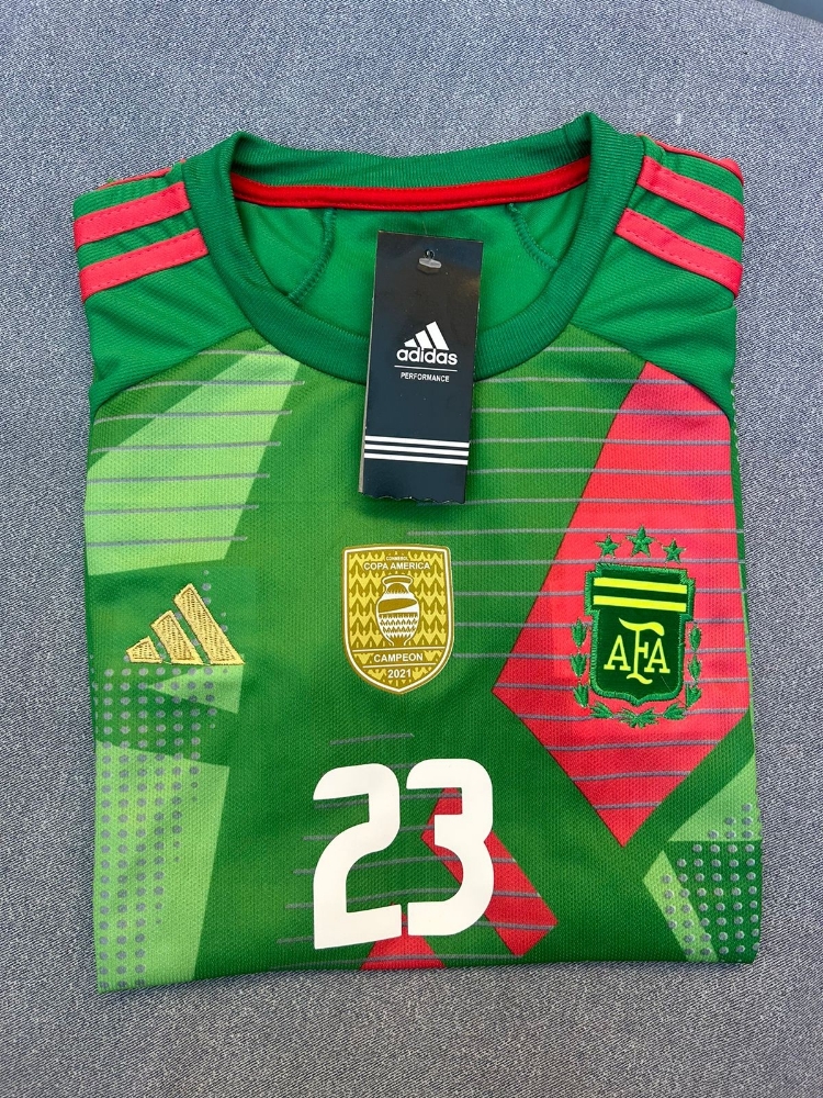 Oferta Camiseta Dibu Martinez Niño - Imagen 2