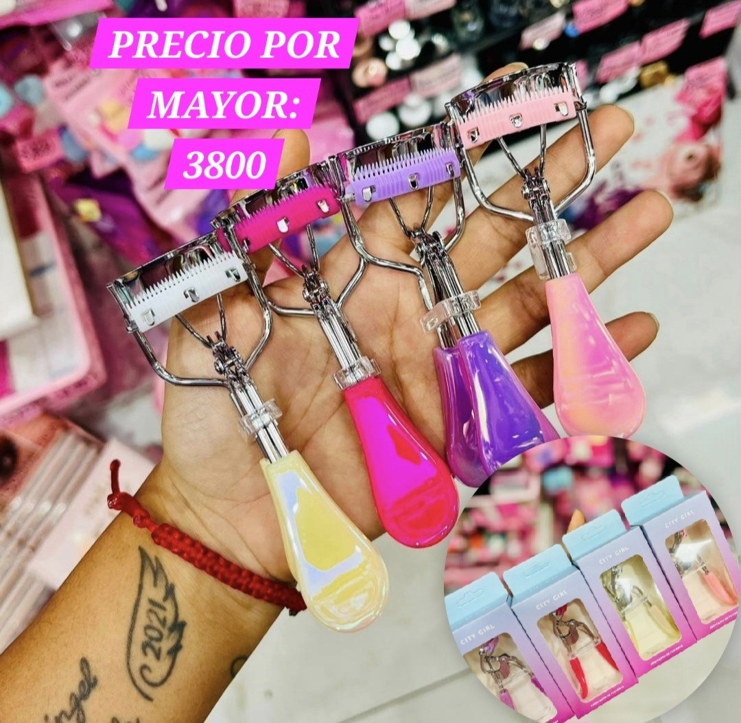 Arqueador de Pestaña ( Varios Modelos y Precios en Cada Foto) - Imagen 4
