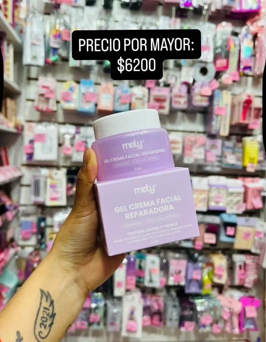 Gel Crema Facial (varios Modelos y Precios en Cada Foto)