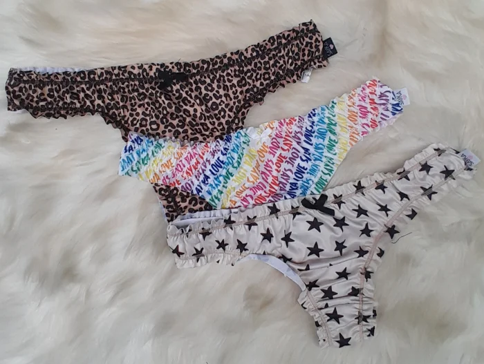 Colaless Fru Fru Sayka Estampada y Lisa Microfibra  y Algodon