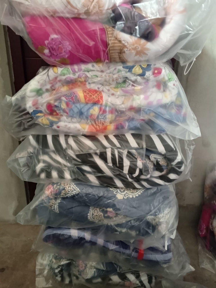 Acolchados Estampados Reversibles Plaza 11/2 y 21/2 - Imagen 3