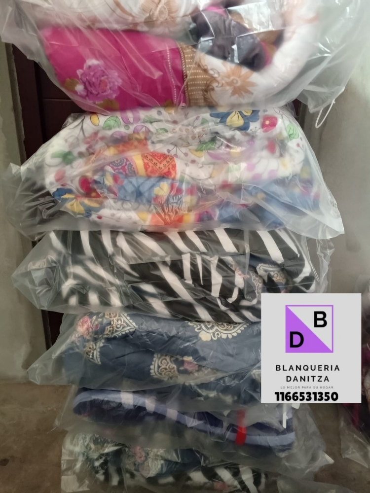 Acolchados Estampados Reversibles Plaza 11/2 y 21/2 - Imagen 4