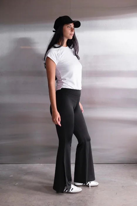 Calza Oxford de Lycra con Tajo Lateral