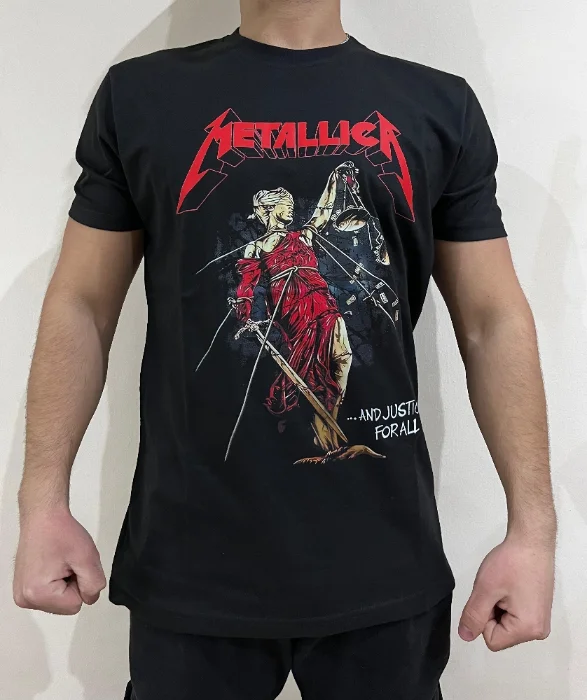 Remera Metallica