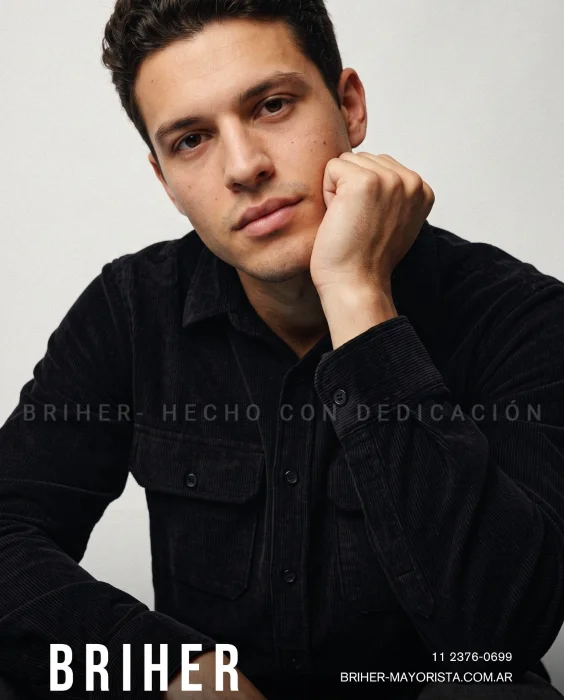 Camisa Corderoy Negro
