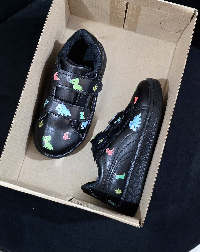 Zapatillas Kids Dinosaurios Divertidos Calce Fácil con Abrojo Livianas Tendencia - Imagen 3