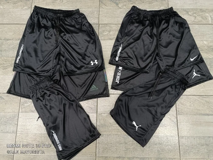 Short Deportivo Adulto Bolsillo y Cierre