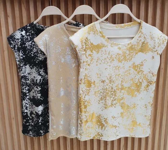 Remera Foil con Brillo