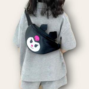 Riñonera Juvenil Kuromi,mide 26cm X 15cm, Marroquíneria, Accesorios