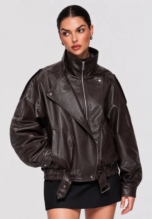 Bomber Milán