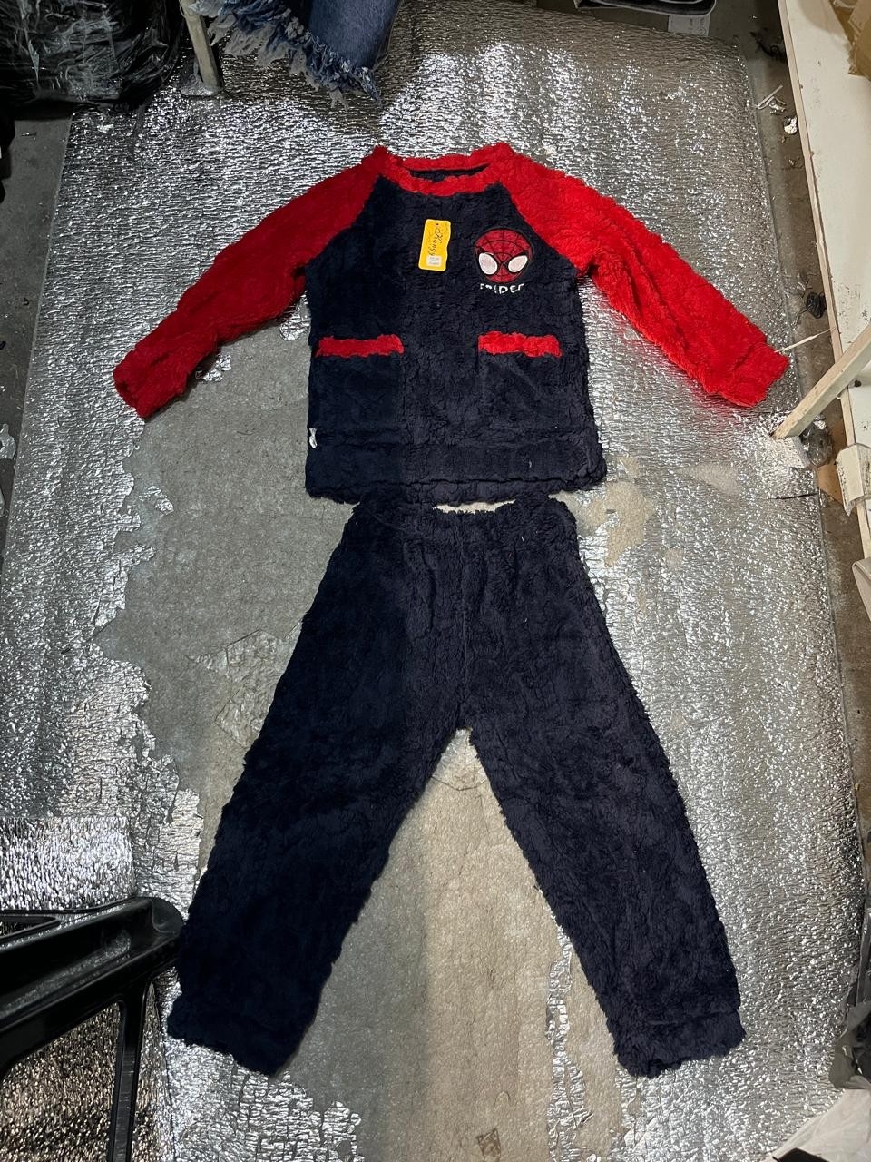 Conjunto Niño Juvenil Toalla Polar Pijama - Imagen 9