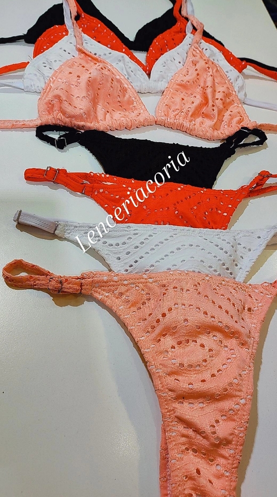 Bikini Triángulo con Less Regulable (119) - Imagen 6
